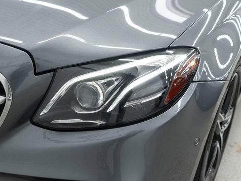 Used 2018 Mercedes-Benz E 300 4MATIC image 54