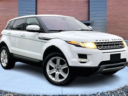 Used 2013 Land Rover Range Rover Evoque Pure Premium image 1