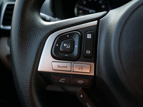 Used 2018 Subaru Forester 2.5i Premium AWD/4WD image 28