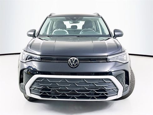 New 2025 Volkswagen Taos S image 5