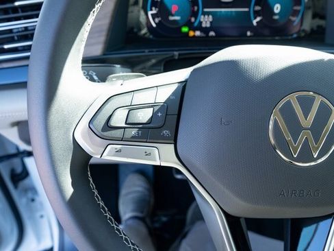 New 2026 Volkswagen Atlas SE image 26