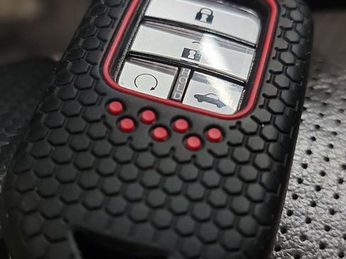 Used 2016 Honda Civic Touring image 32