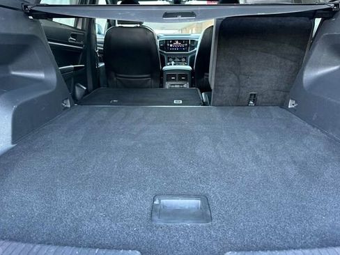 Used 2020 Volkswagen Atlas Cross Sport SEL Premium image 15