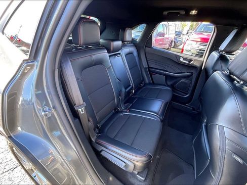 Certified 2025 Ford Escape ST-Line AWD/4WD image 26