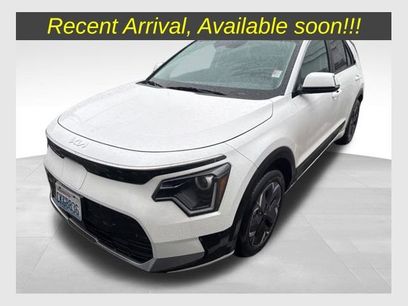 Used 2023 Kia Niro Wind w/ Wind Preserve Package