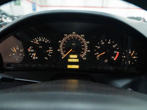 Used 1997 Mercedes-Benz SL 500 image 23