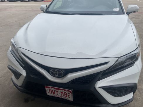 Used 2024 Toyota Camry SE w/ Cold Weather Package AWD/4WD image 2