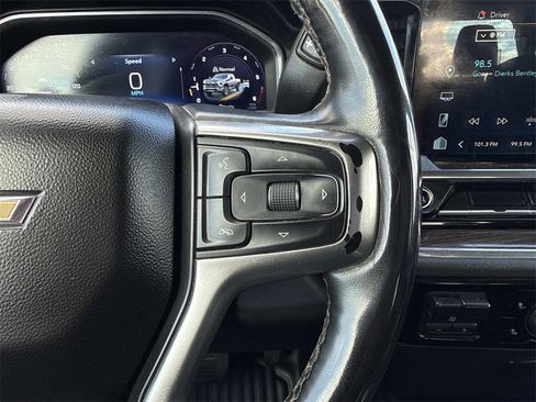 Used 2024 Chevrolet Silverado 2500 LT w/ Convenience Package image 15