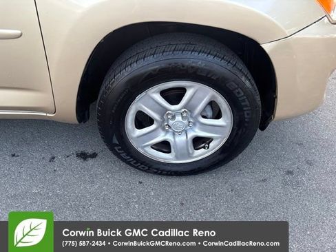 Used 2009 Toyota RAV4 2WD image 31