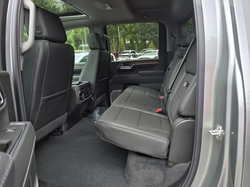 New 2026 GMC Sierra 2500 Denali w/ Denali Reserve Package AWD/4WD image 16