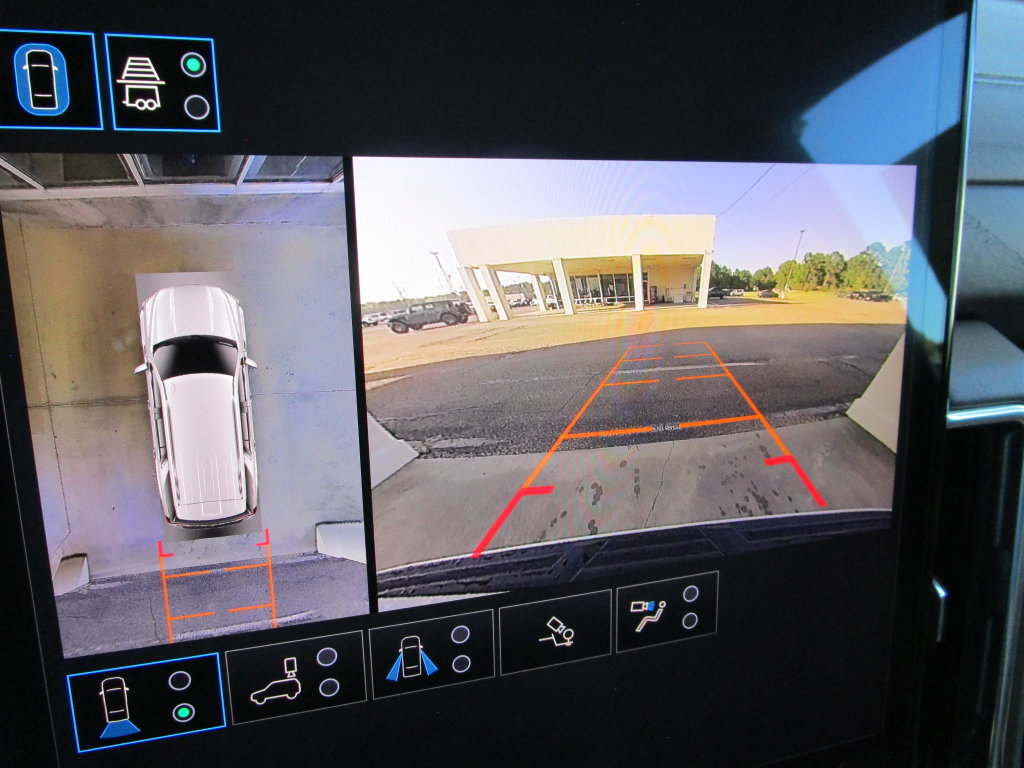 New 2026 GMC Yukon Denali w/ Advanced Technology Package RWD image 48
