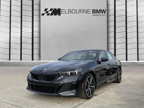 New 2026 BMW 530i w/ M Sport Package image 3