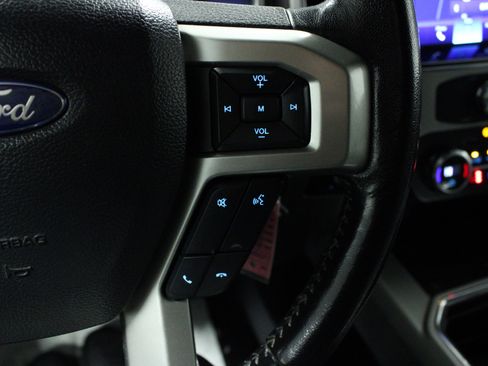 Used 2022 Ford F350 Lariat image 20