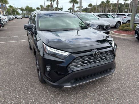 Used 2025 Toyota RAV4 Limited w/ Advanced Technology Package image 6