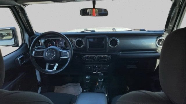 Used 2021 Jeep Gladiator Overland w/ Trailer Tow Package AWD/4WD image 20