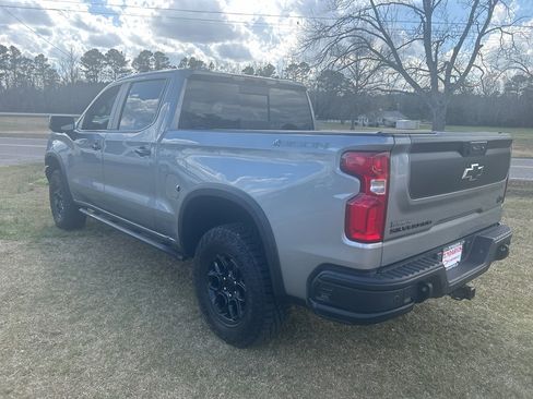 Used 2023 Chevrolet Silverado 1500 ZR2 w/ ZR2 Bison Edition image 15