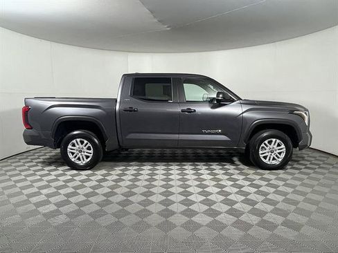 Used 2024 Toyota Tundra SR5 w/ SR5 Convenience Package AWD/4WD image 8