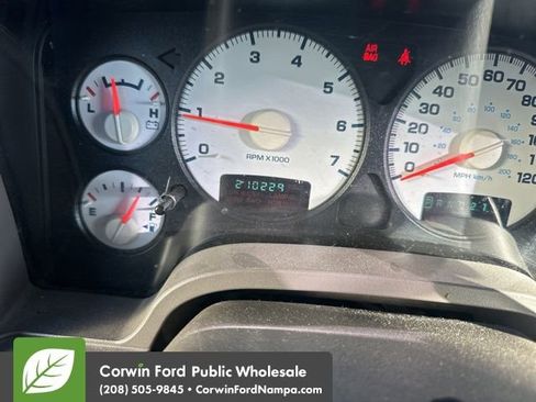 Used 2005 Dodge Ram 1500 Truck SLT image 13