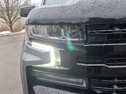 Certified 2022 Chevrolet Silverado 1500 LT Trail Boss w/ Bed Protection Package image 9