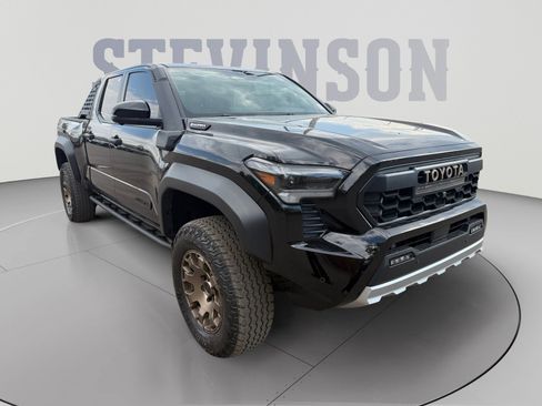 Used 2024 Toyota Tacoma 4x4 Double Cab Hybrid image 7