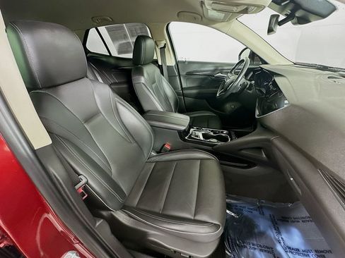 Used 2023 Buick Envision Essence image 33