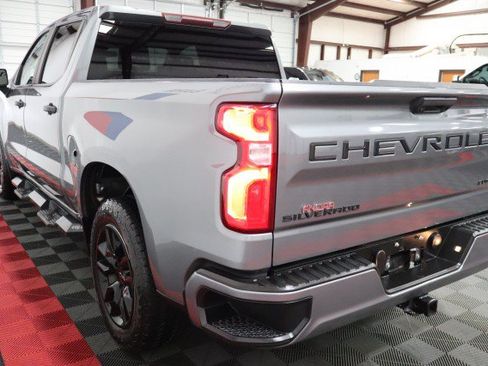 Used 2020 Chevrolet Silverado 1500 Custom w/ Infotainment Package RWD image 25