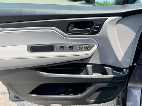 Used 2019 Honda Odyssey EX-L image 10