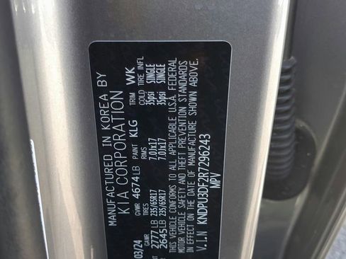 Used 2024 Kia Sportage LX FWD image 17
