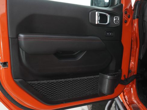 Used 2020 Jeep Wrangler Unlimited Rubicon image 18