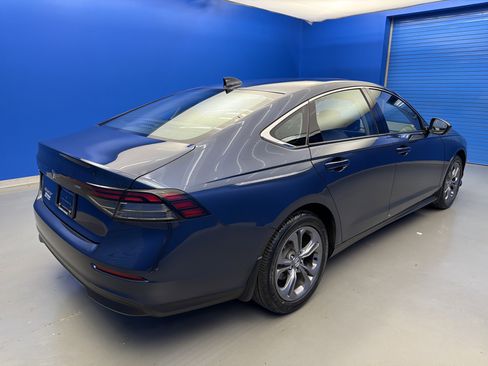 Used 2024 Honda Accord EX image 7