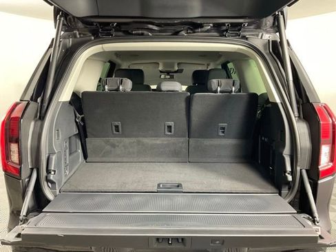 New 2025 Ford Expedition Active image 11