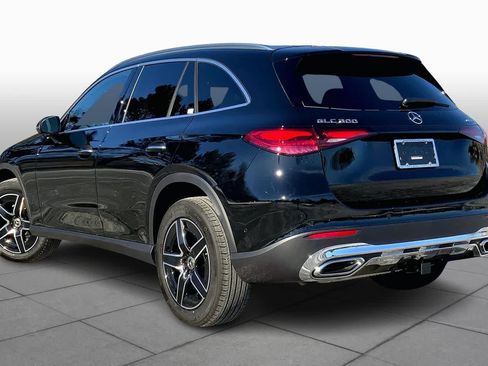 Used 2026 Mercedes-Benz GLC 300 4MATIC image 16