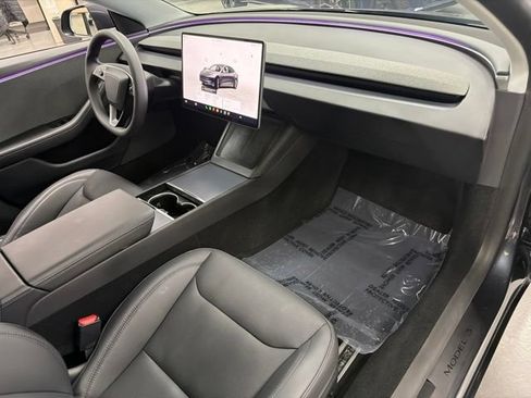 Used 2025 Tesla Model 3 RWD image 10
