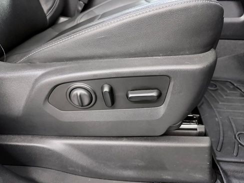 Used 2019 GMC Sierra 1500 SLT w/ SLT Premium Plus Package image 46