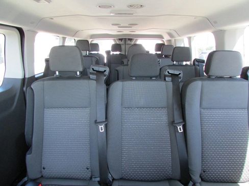 Used 2024 Ford Transit 350 XLT RWD image 32