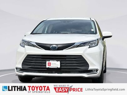 Certified 2023 Toyota Sienna XLE