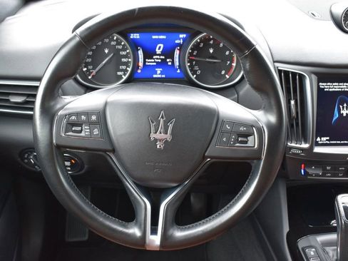 Used 2019 Maserati Levante AWD/4WD image 28