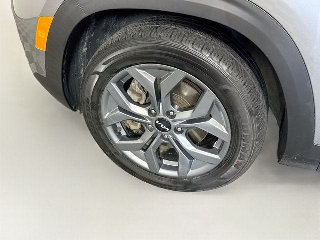 Certified 2024 Kia Seltos S AWD/4WD image 30