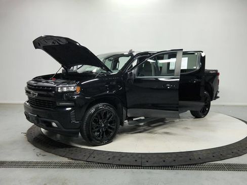 Used 2020 Chevrolet Silverado 1500 RST w/ Rally Edition AWD/4WD image 12