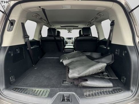 Used 2019 INFINITI QX80 Luxe AWD/4WD image 26