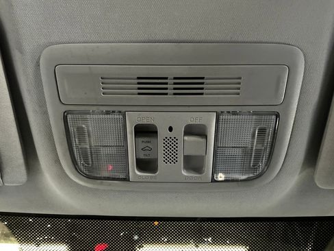 Used 2018 Honda Civic EX image 19