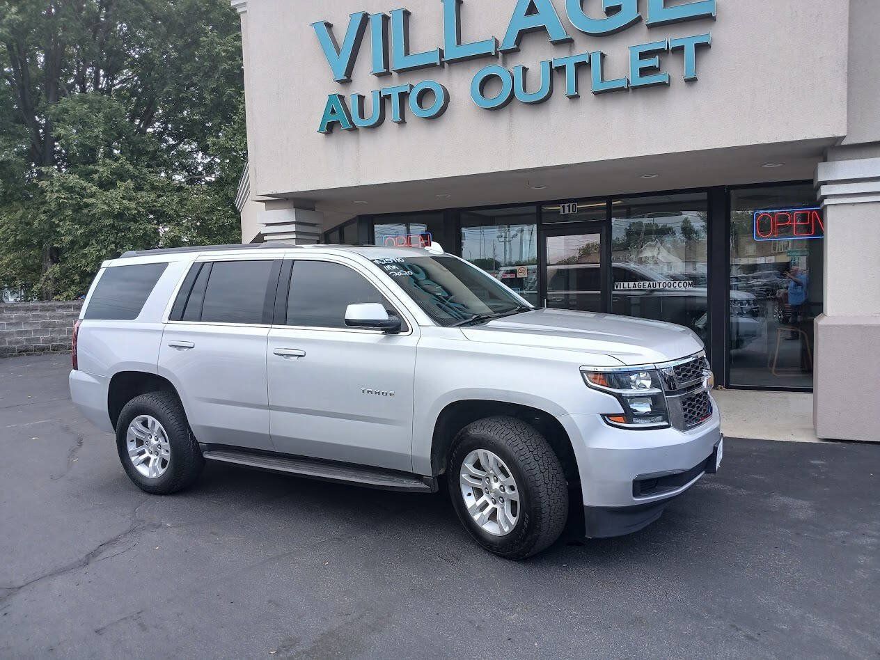 Used 2020 Chevrolet Tahoe LT w/ RST Edition AWD/4WD image 1