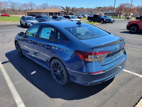New 2026 Honda Civic Sport image 8