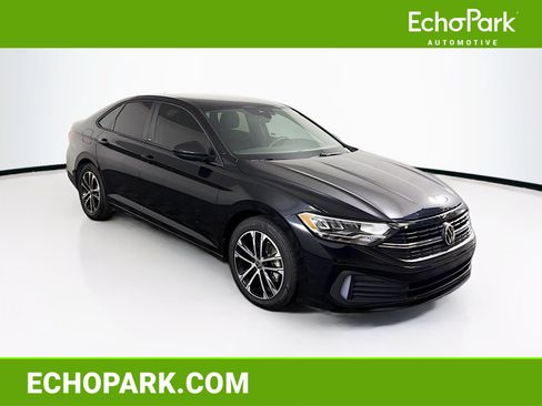 Used 2024 Volkswagen Jetta Sport FWD image 1