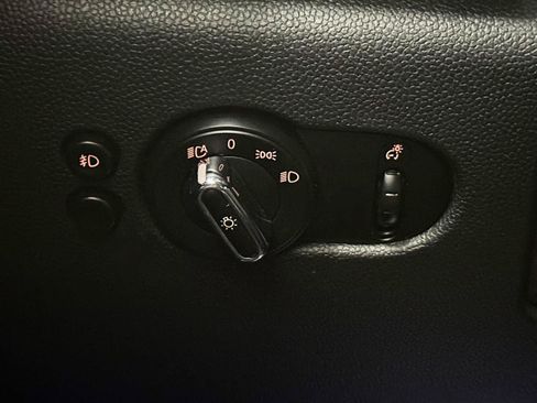 Used 2014 MINI Cooper 2-Door Hardtop FWD image 18