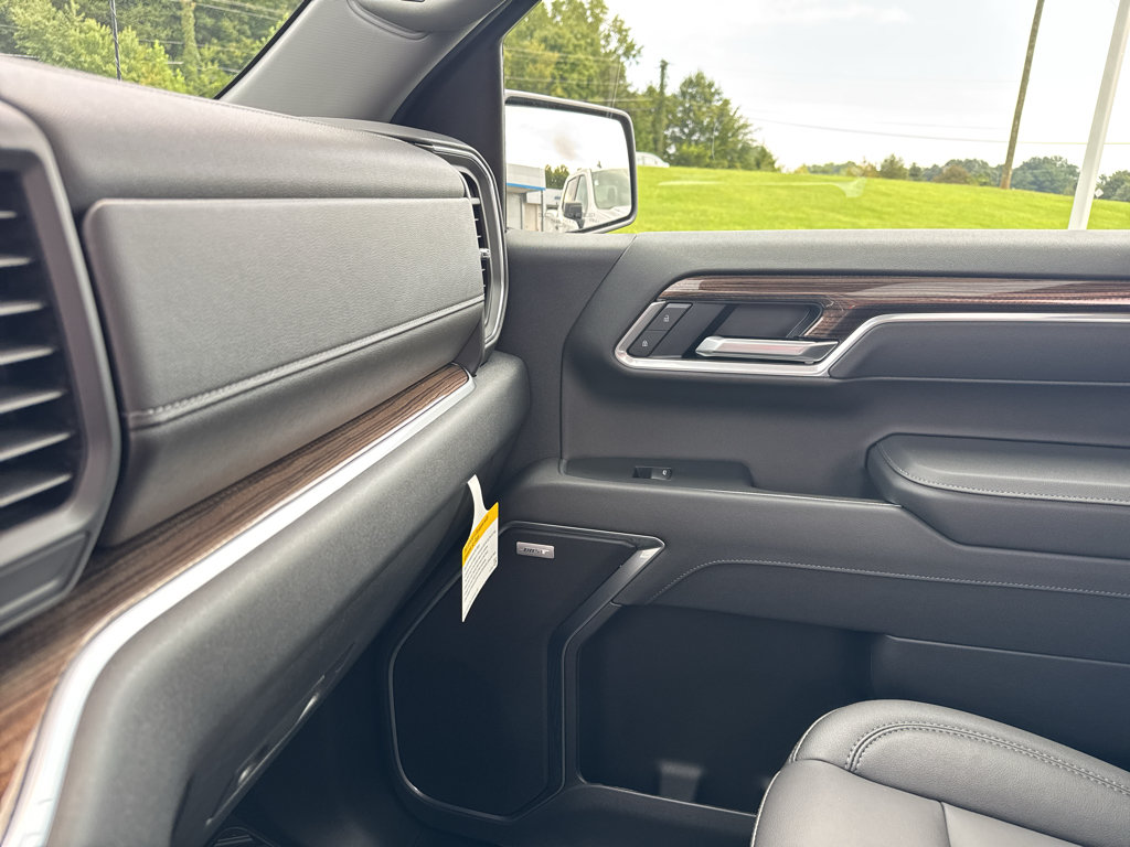 New 2026 Chevrolet Silverado 1500 RST w/ Convenience Package II AWD/4WD image 21