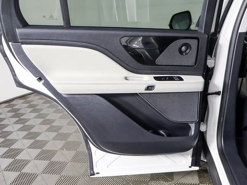 Used 2025 Lincoln Aviator Reserve w/ Illumination Package image 29