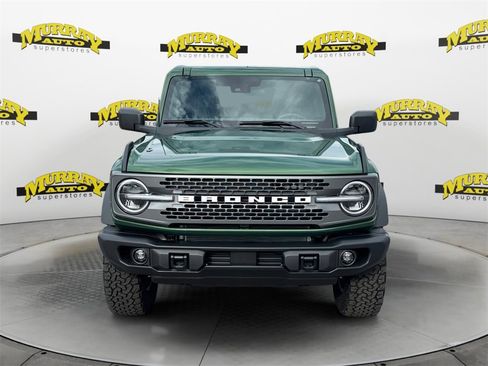 New 2025 Ford Bronco Badlands image 8