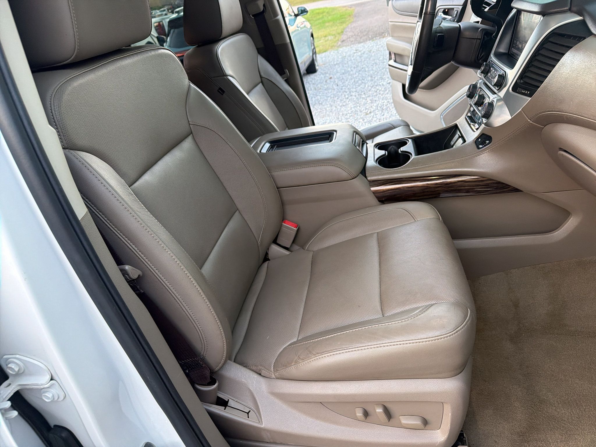 Used 2018 GMC Yukon SLT w/ Open Road Package RWD image 28