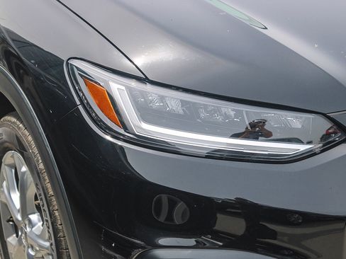 Used 2023 Honda HR-V LX image 2